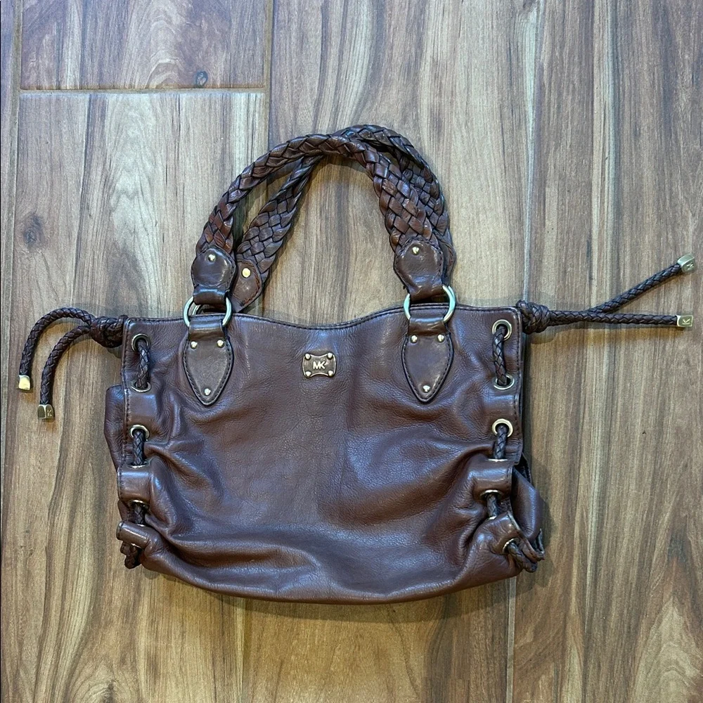 Michael Kors Woodside Satchel Leather Tote Bag Large Brown Gold Hardware
